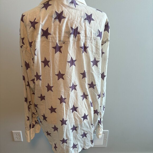 Magnolia Pearl White Long Sleeve Shirt with Purple Stars - NWOT - Picture 5 of 8